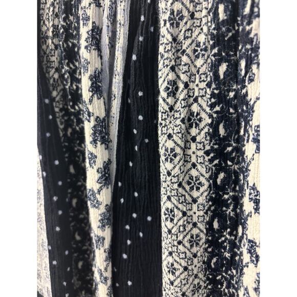 Gypsie Blu Patchwork Look Long Boho Skirt Size Small - Picture 2 of 5